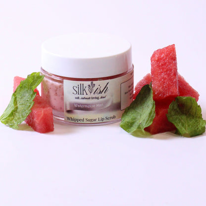 whipped sugar lip scrub