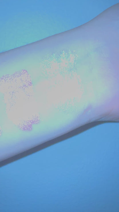 cream shimmer eyeshadow